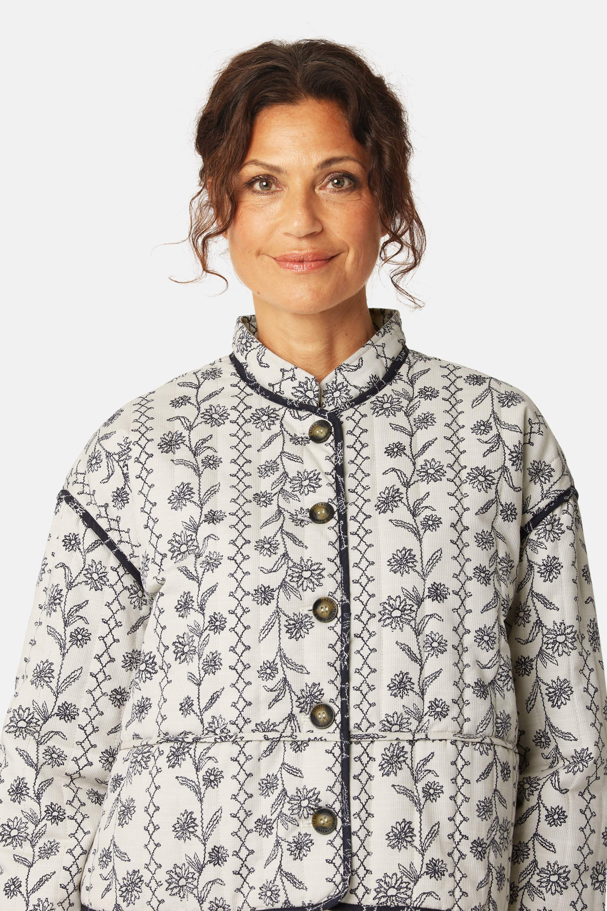 Short Padded Jacket - White Wildflower